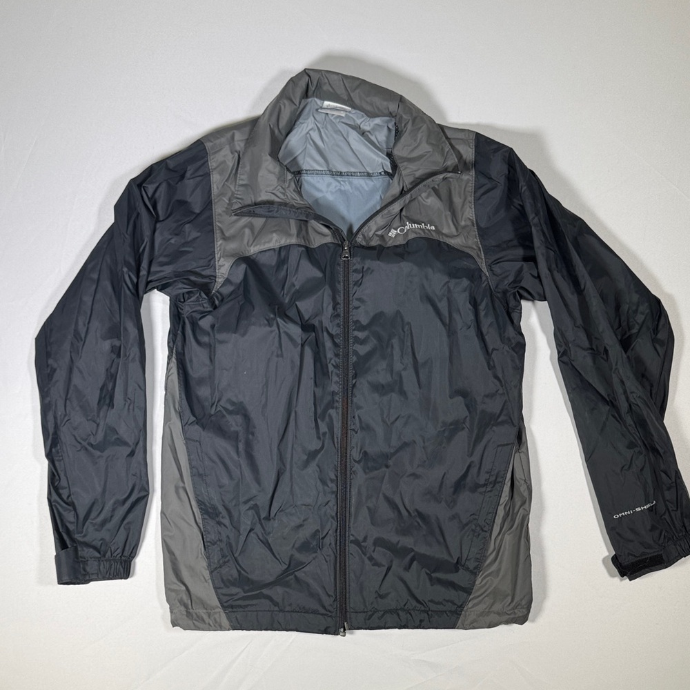 Columbia Men's Windbreaker in Black and Gray